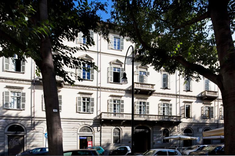 VIA DELLA ROCCA 19